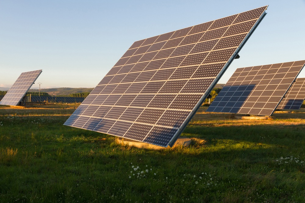 How Long Do Solar Panels Last In Texas & What Impacts Their Lifespan?